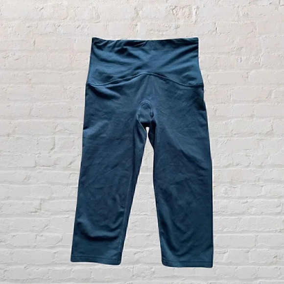 Spandex Knee Leggings Size Small - Picture 1 of 5